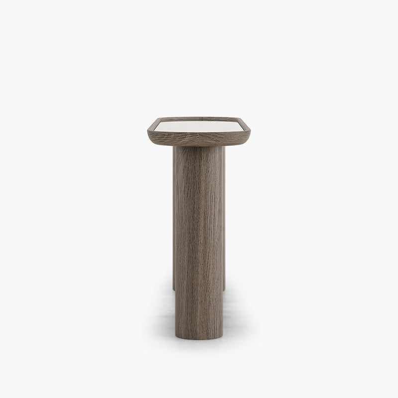 Manon Console